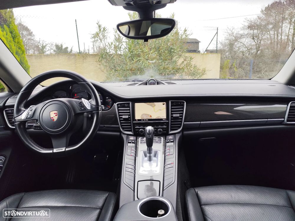 Porsche Panamera Platinum Edition - 5