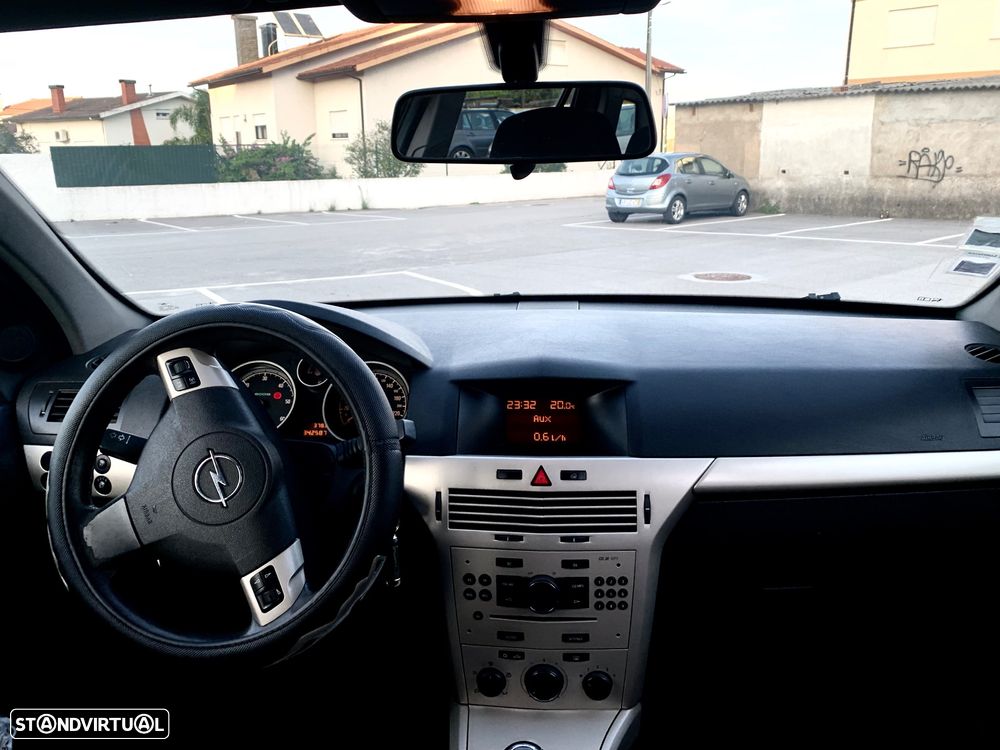 Opel Astra 1.3 CDTi Enjoy EcoFLEX - 9