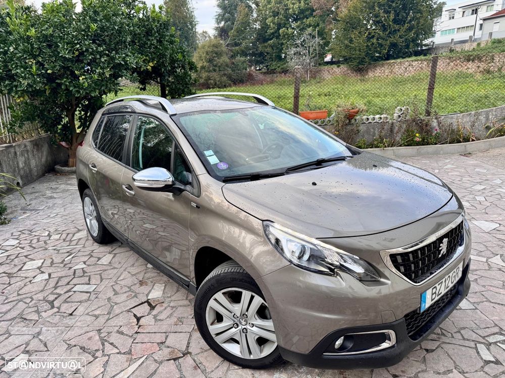 Peugeot 2008 1.2 PureTech Allure - 2