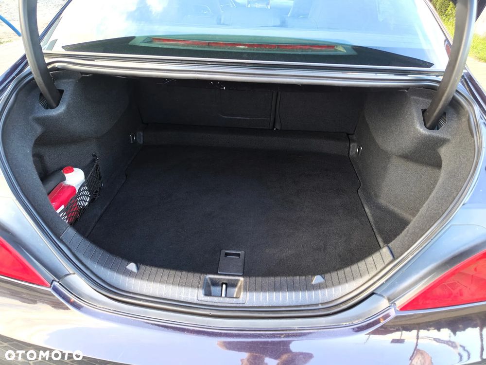 Mercedes-Benz CLA 200 7G-DCT Edition 1 - 17