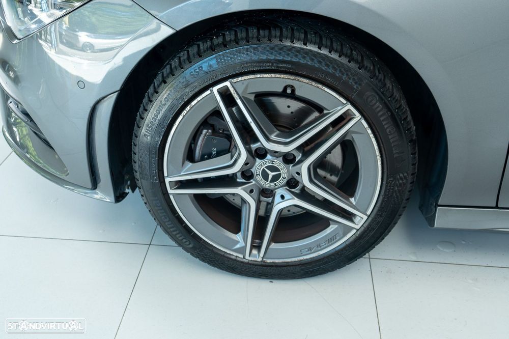 Mercedes-Benz CLA 250 e Shooting Brake AMG Line - 39