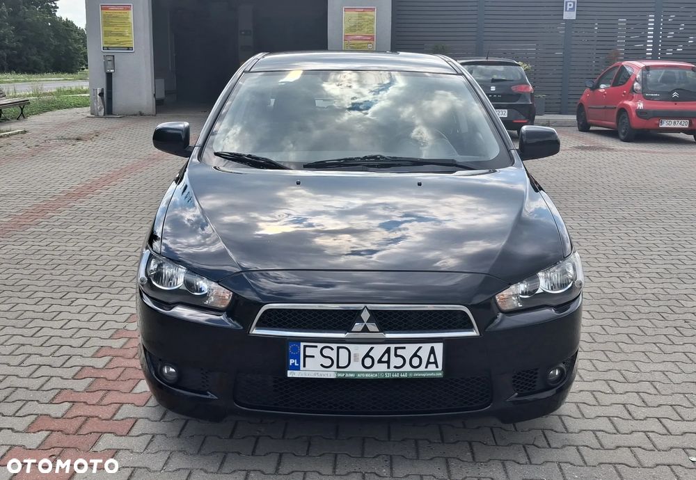 Mitsubishi Lancer 1.6 Intense - 2