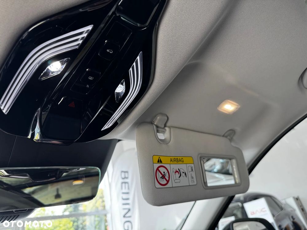 BAIC 5 1.5T Comfort DCT - 32