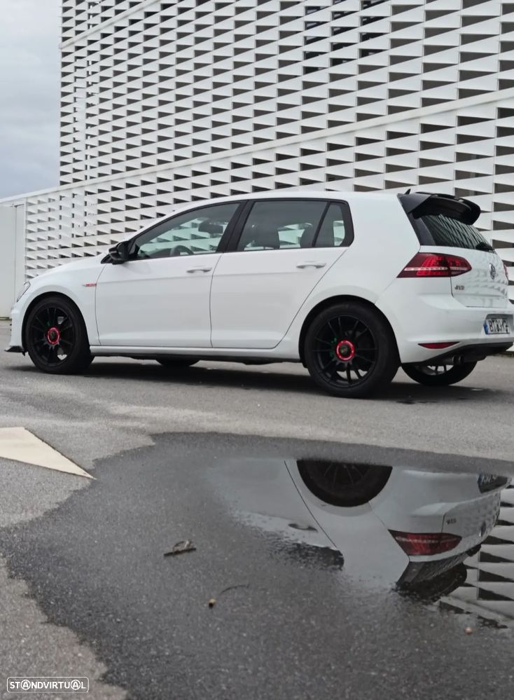 VW Golf 2.0 TDI GTD - 6