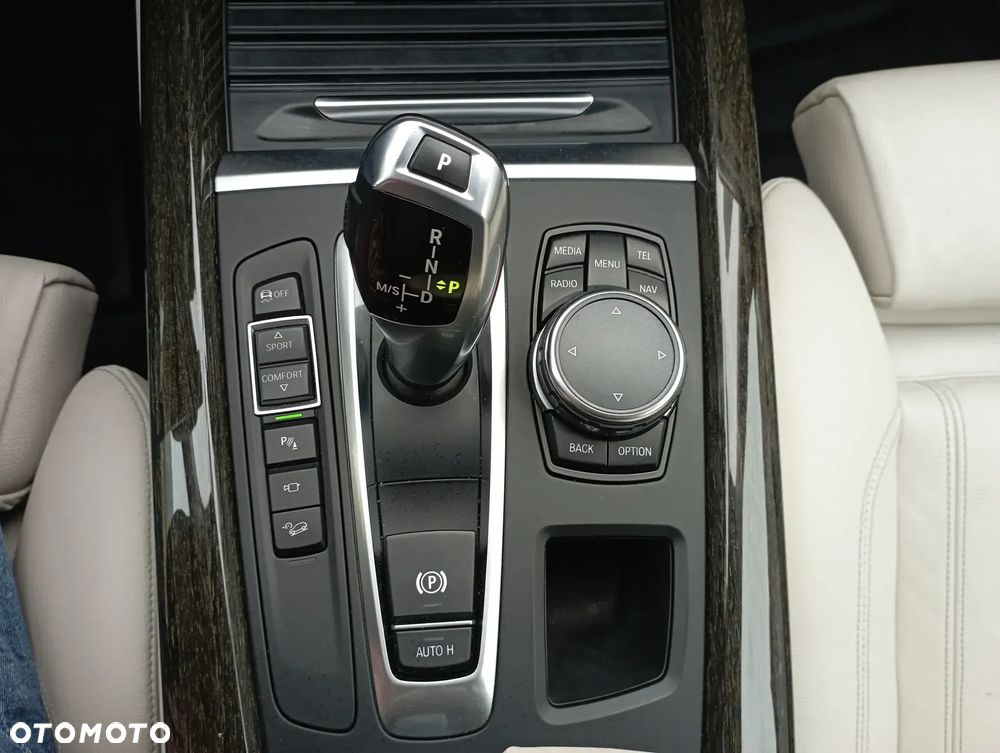 BMW X5 xDrive30d - 15