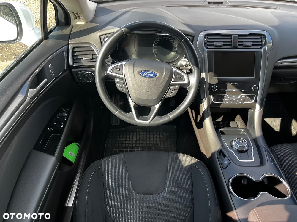 Ford Mondeo - 14