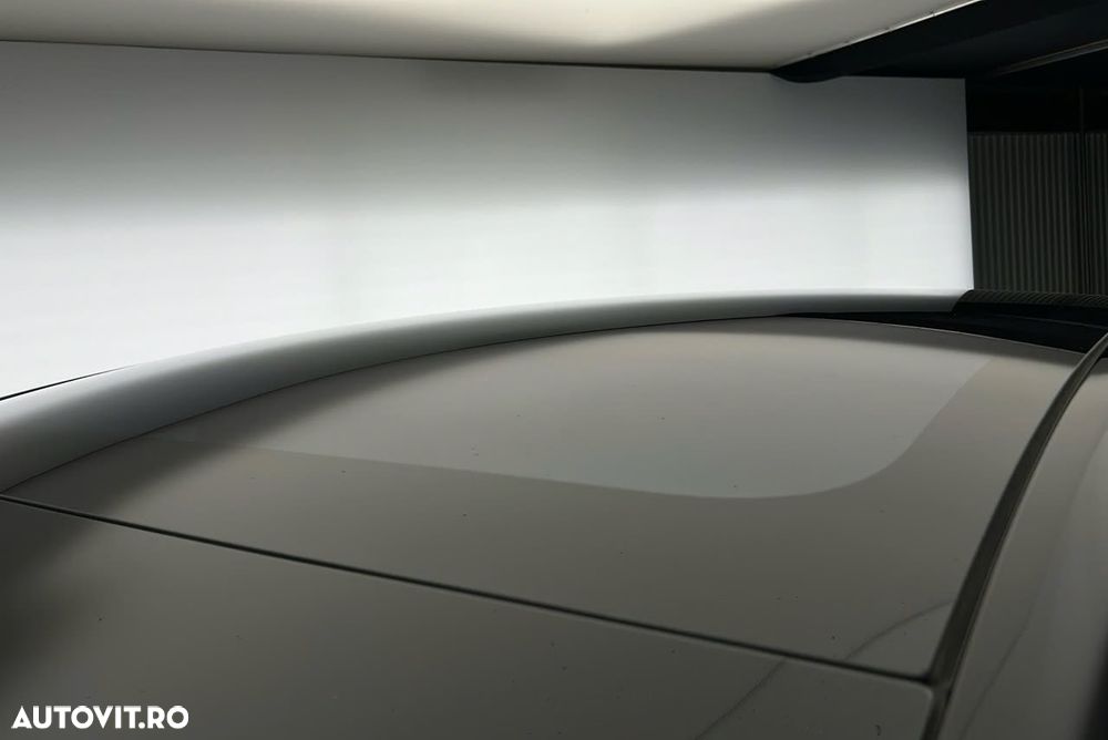 Tesla Model Y Long Range RWD - 9