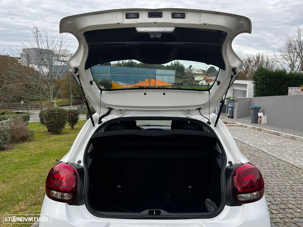 Citroën C3 1.2 PureTech Shine - 2