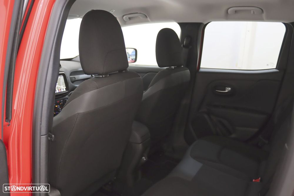 Jeep Renegade 1.0 T-GDI Night Eagle - 12