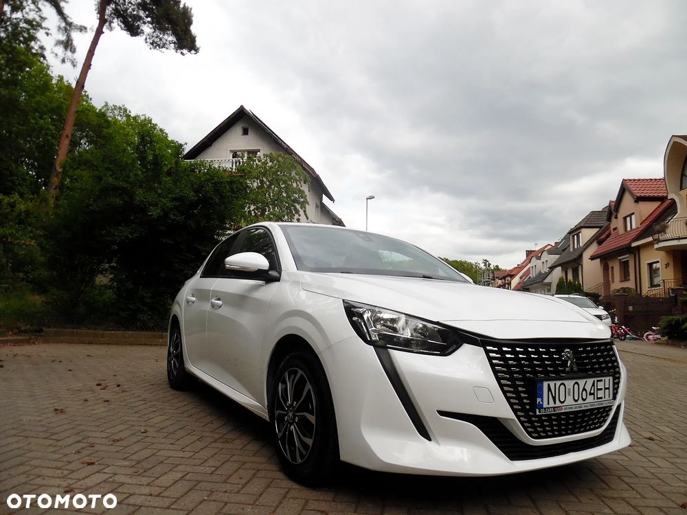 Peugeot 208 - 9