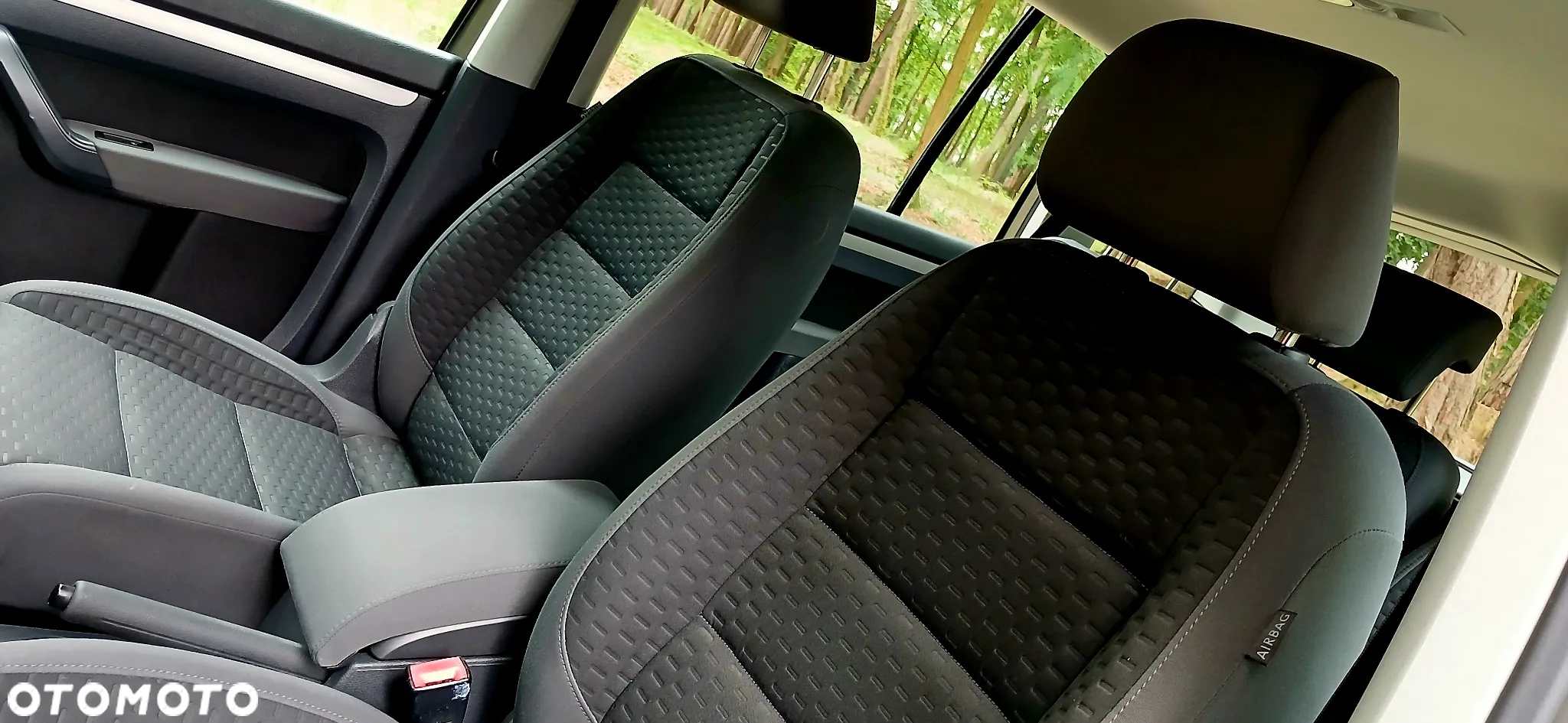 Volkswagen Touran 1.4 TSI Comfortline - 14