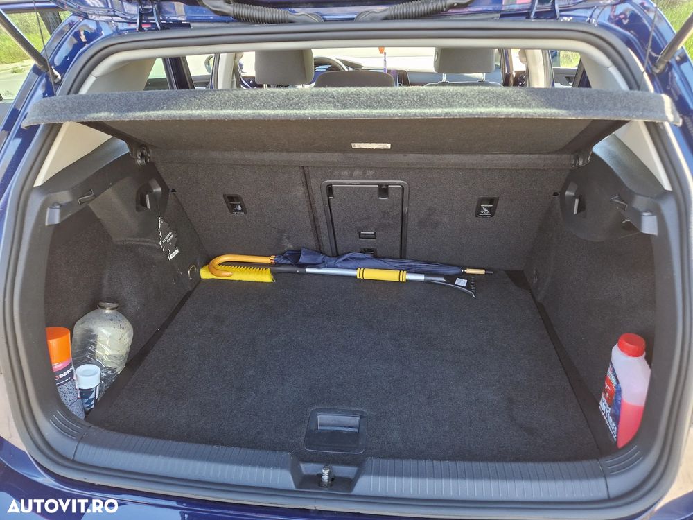 Volkswagen Golf 1.0 TSI Life - 24