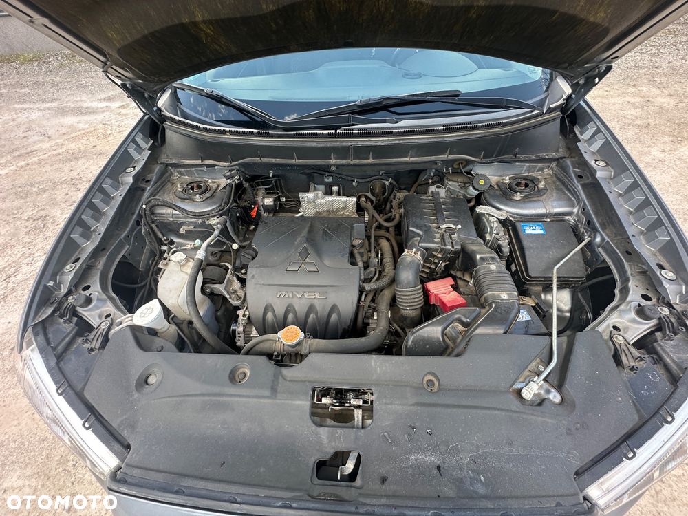 Mitsubishi ASX 1.6 2WD Instyle - 37