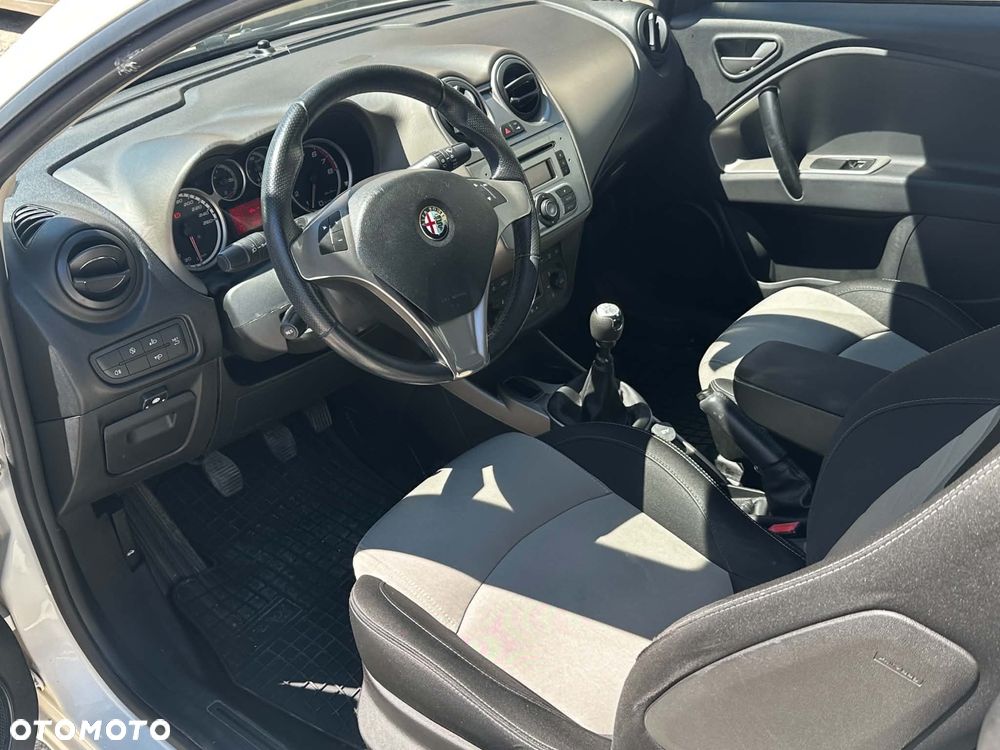 Alfa Romeo Mito - 5