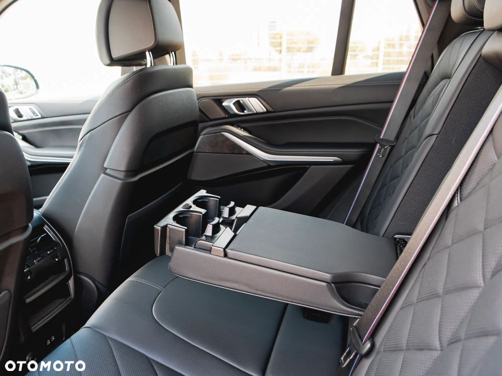 BMW X5 xDrive30d mHEV M Sport sport - 33