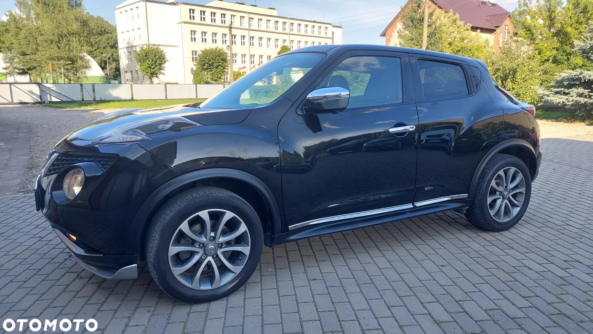 Nissan Juke 1.6 DIG-T Tekna 4WD Xtronic EU6 - 5