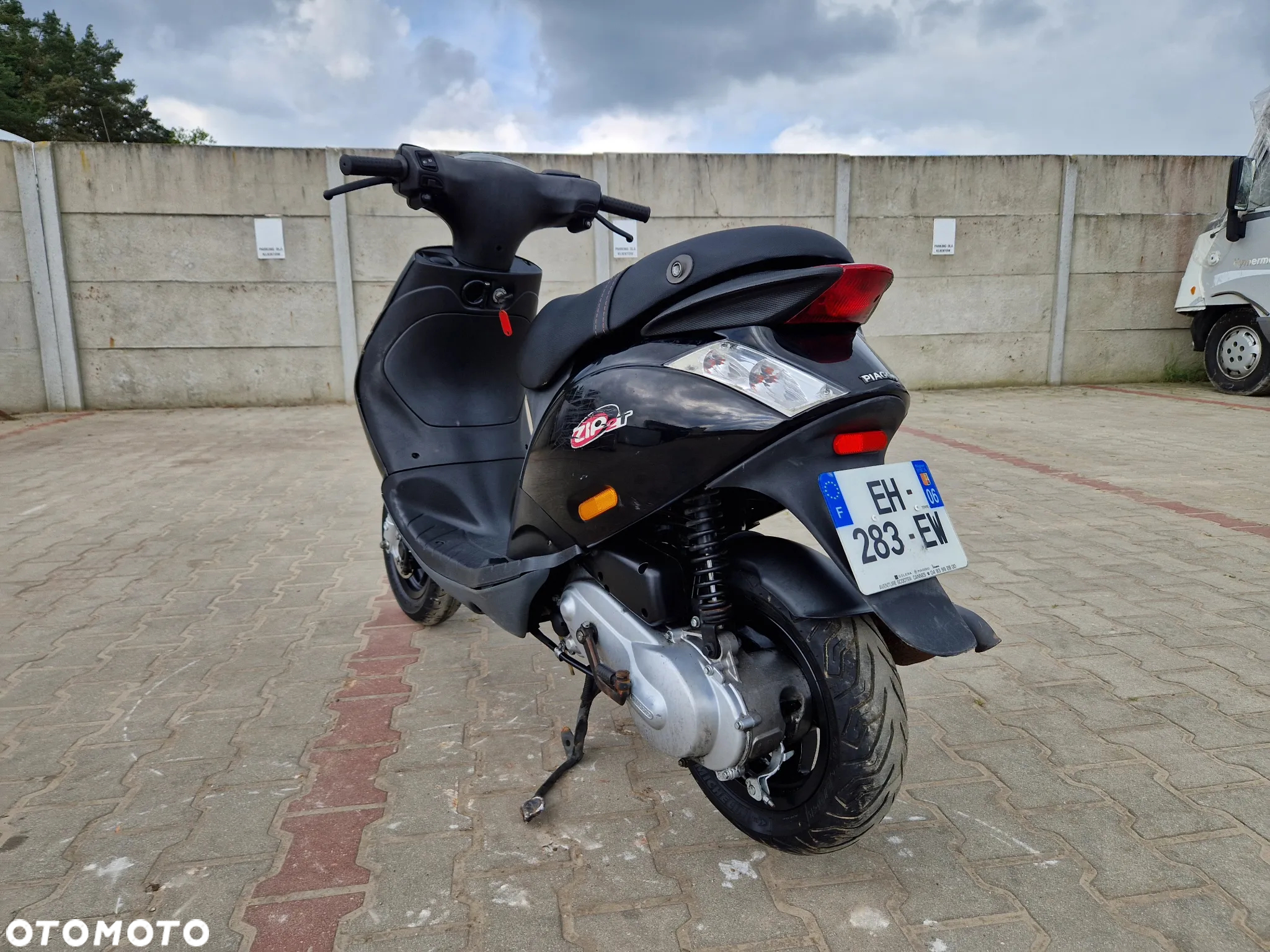 Piaggio ZIP - 7