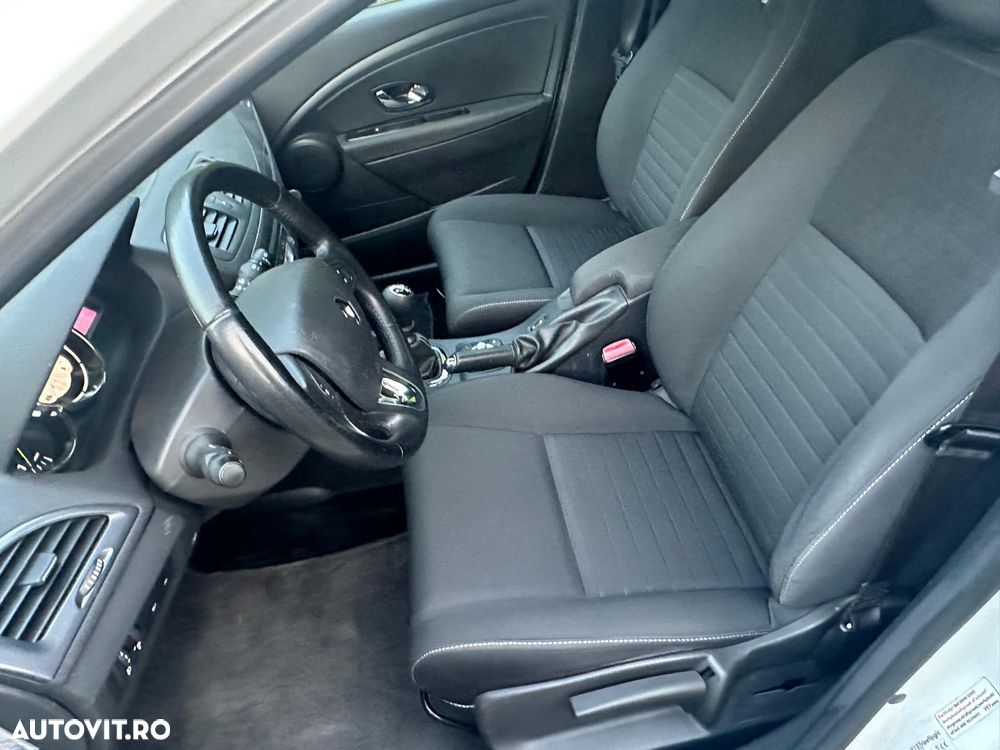 Renault Megane ENERGY dCi 110 Start & Stopp LIMITED - 6