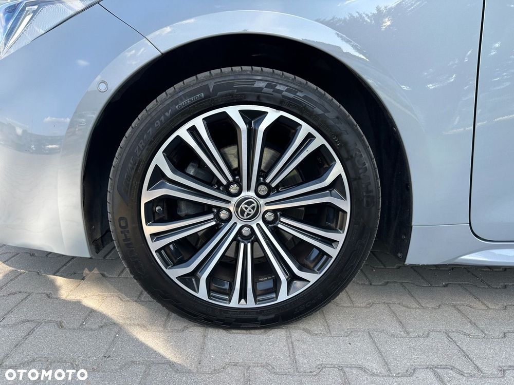 Toyota Corolla - 19