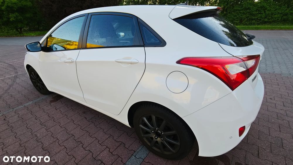 Hyundai i30 1.6 CRDi BlueDrive Comfort - 5