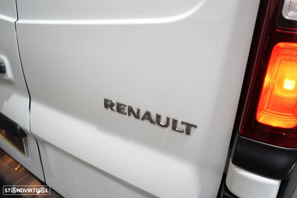 Renault Trafic 1.6 dCi L2H1 1.2T - 12
