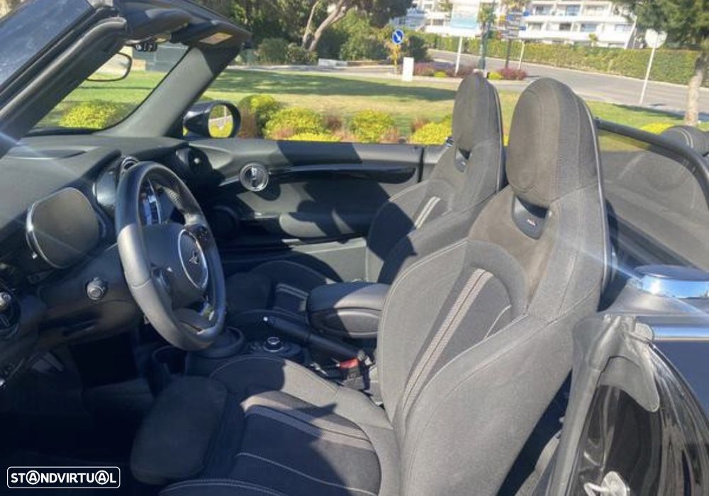 MINI Cabrio John Cooper Works Plus Auto Desportiva - 9