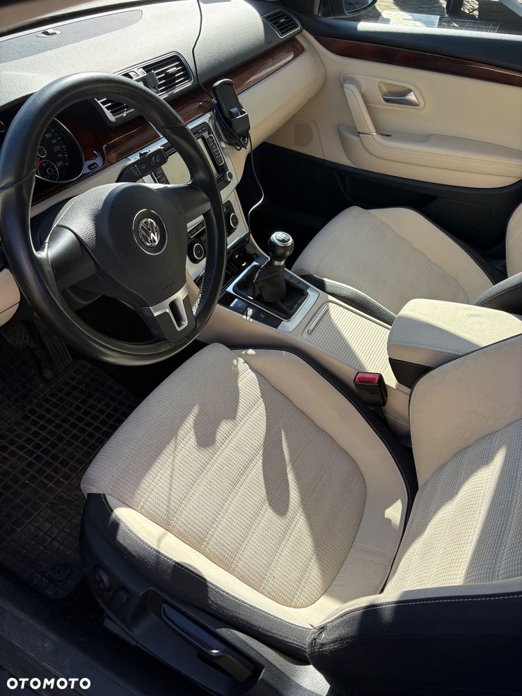 Volkswagen Passat 1.8 TSI Exclusive - 7