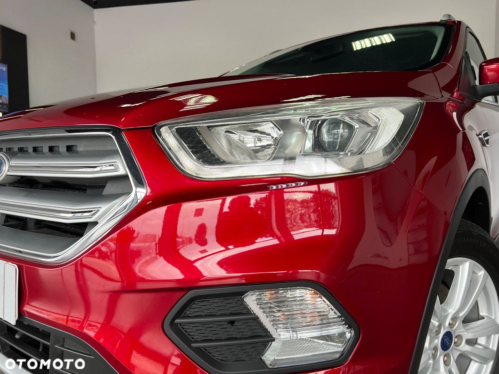 Ford Kuga - 2