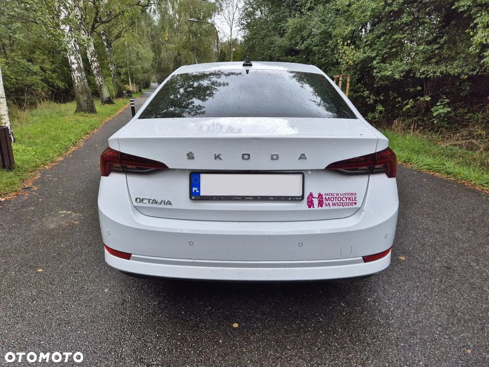 Skoda Octavia 1.5 TSI ACT Style - 11