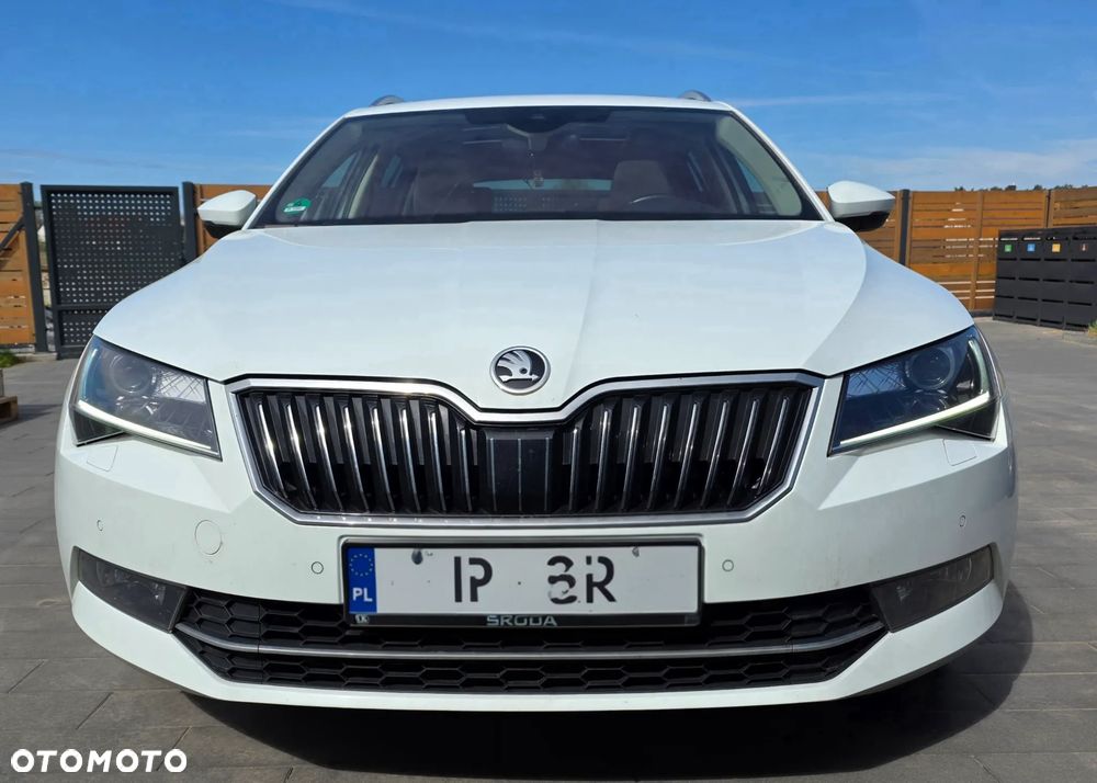 Skoda Superb 1.4 TSI ACT Ambition DSG - 4