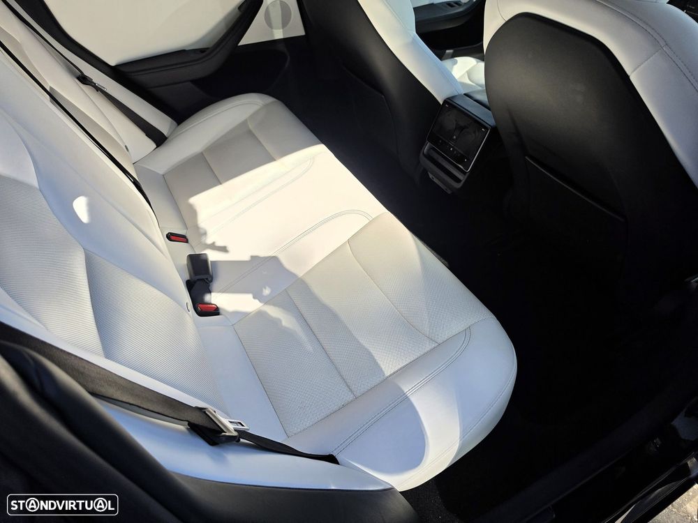 Tesla Model 3 Standard Range Plus RWD - 29