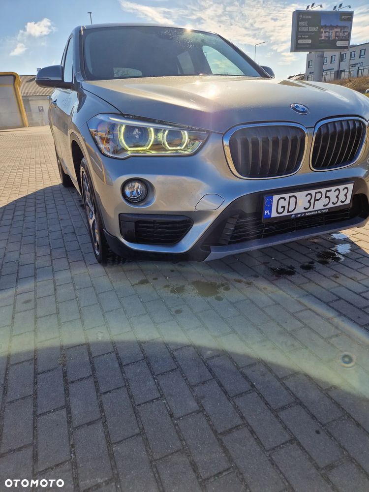 BMW X1 sDrive18i - 4