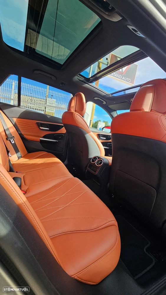 Mercedes-Benz C 300 e T 9G-TRONIC AMG Line - 10