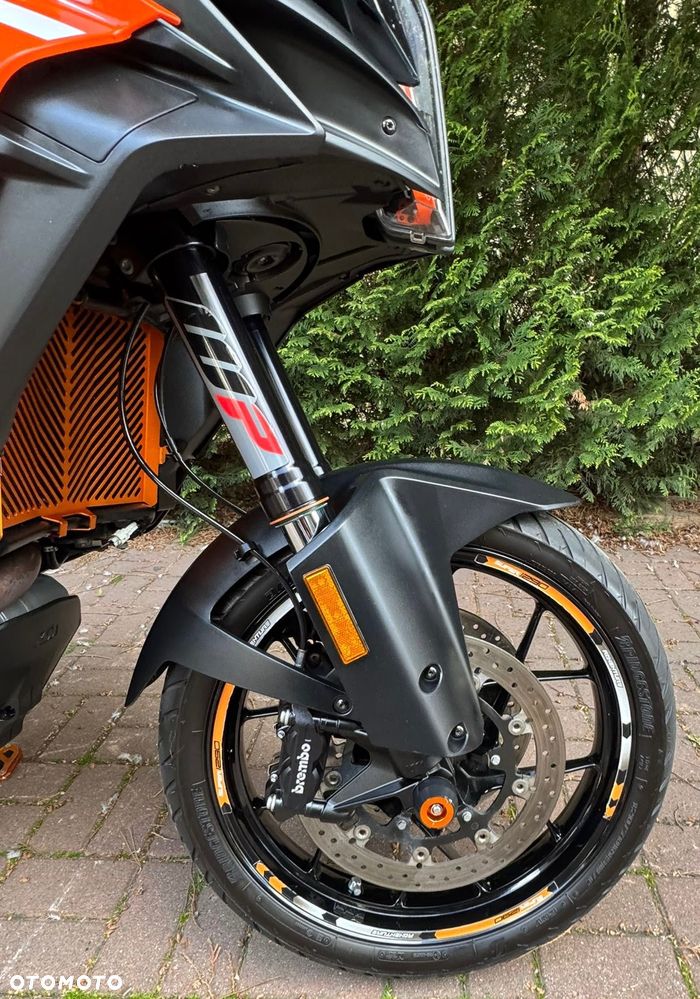 KTM Adventure - 7