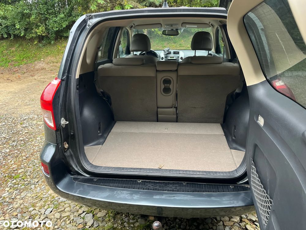 Toyota RAV4 2.2 D-4D X - 5