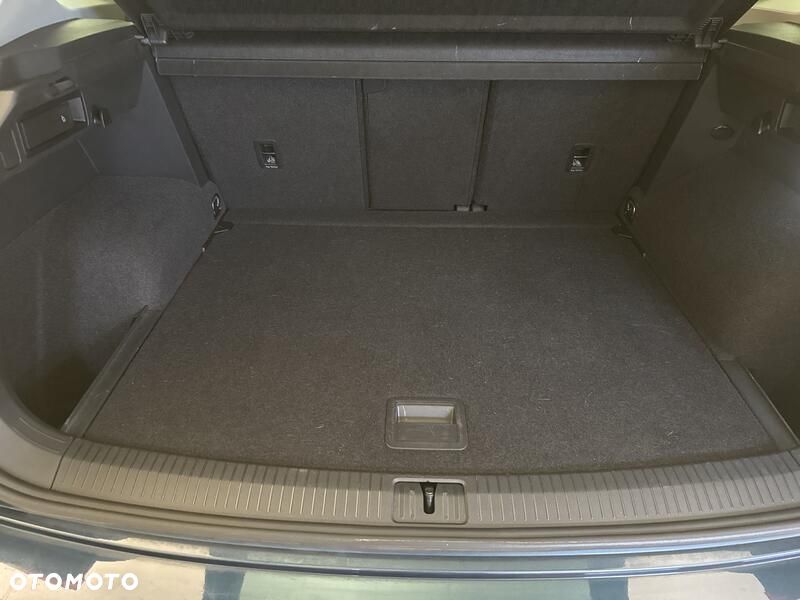 Volkswagen Tiguan - 22