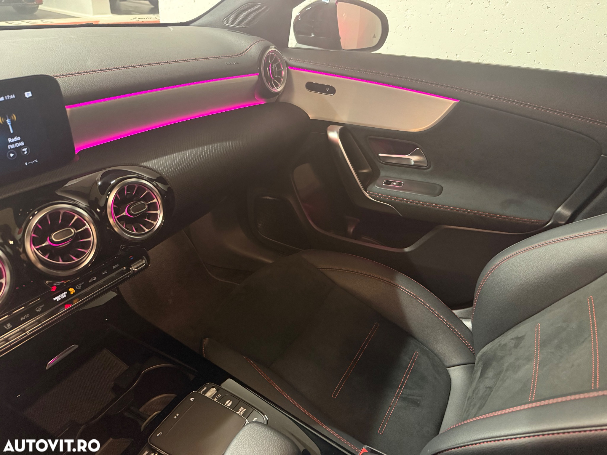 Mercedes-Benz CLA 200 4MATIC Coupe - 12