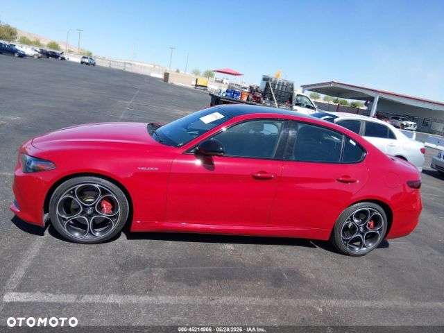 Alfa Romeo Giulia 2.0 Turbo 16V AT8 Veloce Ti - 11