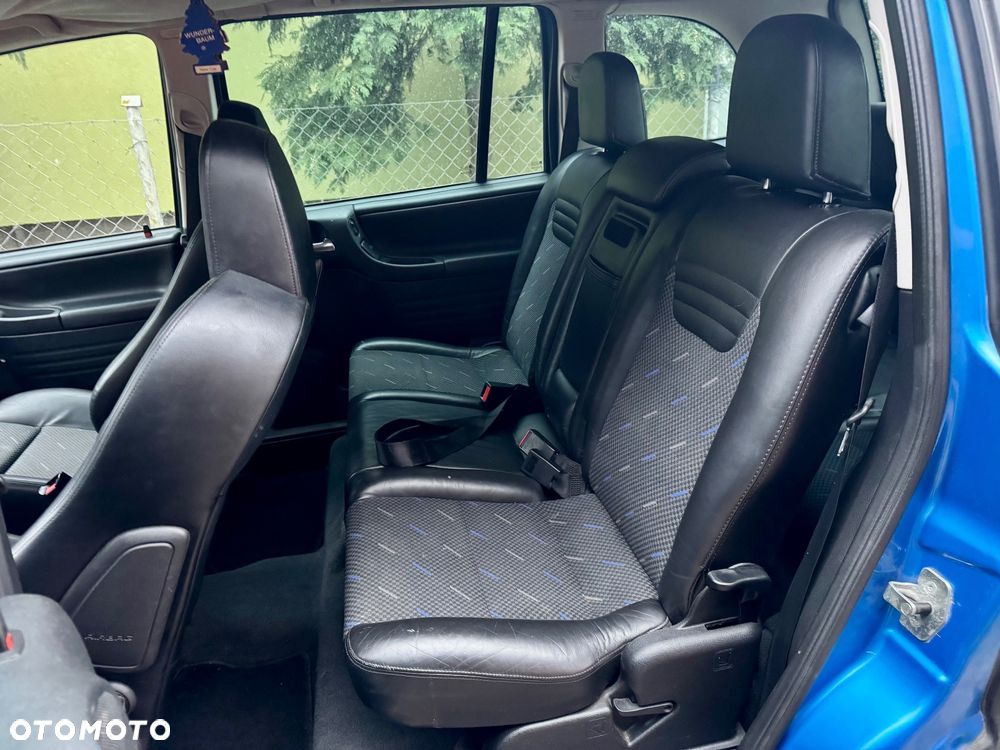 Opel Zafira 2.0 OPC - 9