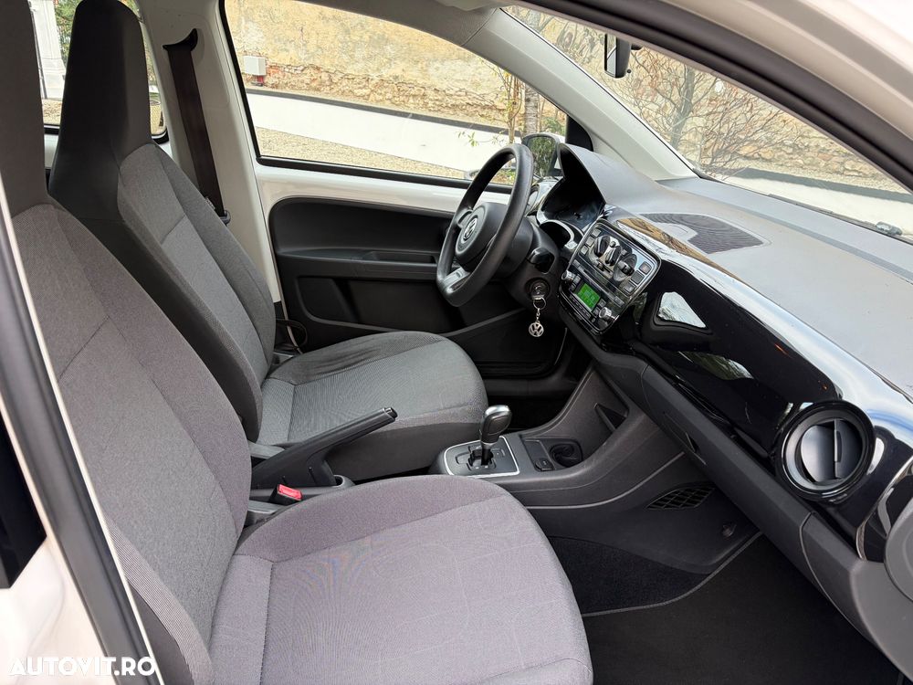 Volkswagen up! ASG groove - 7