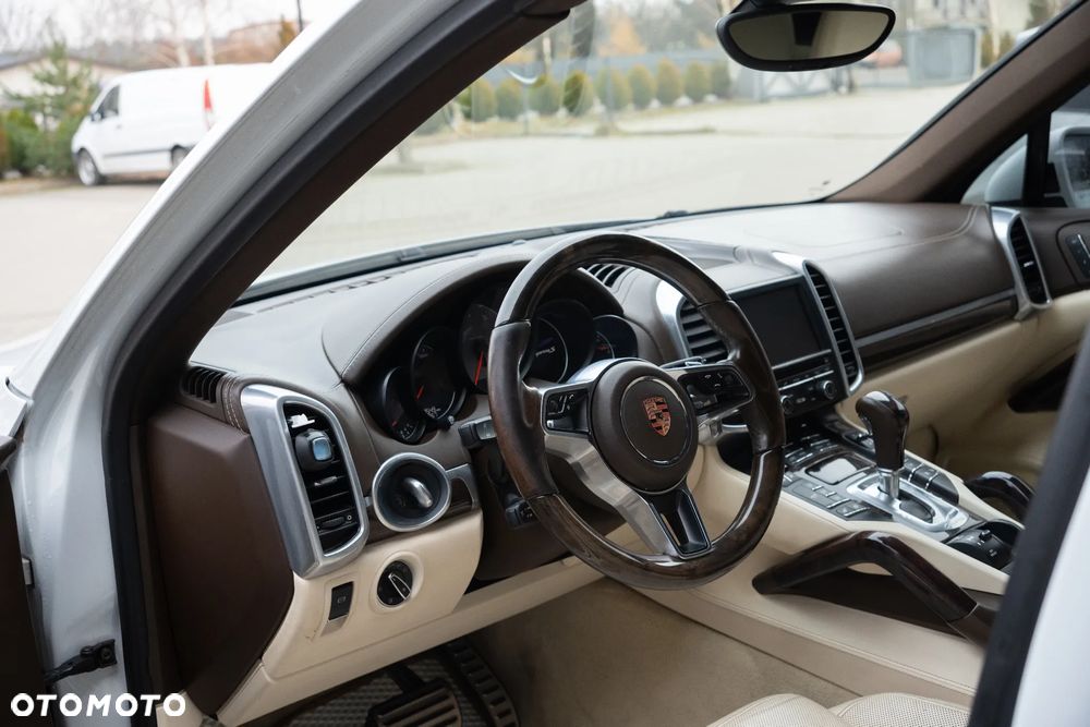 Porsche Cayenne S Tiptronic S - 10