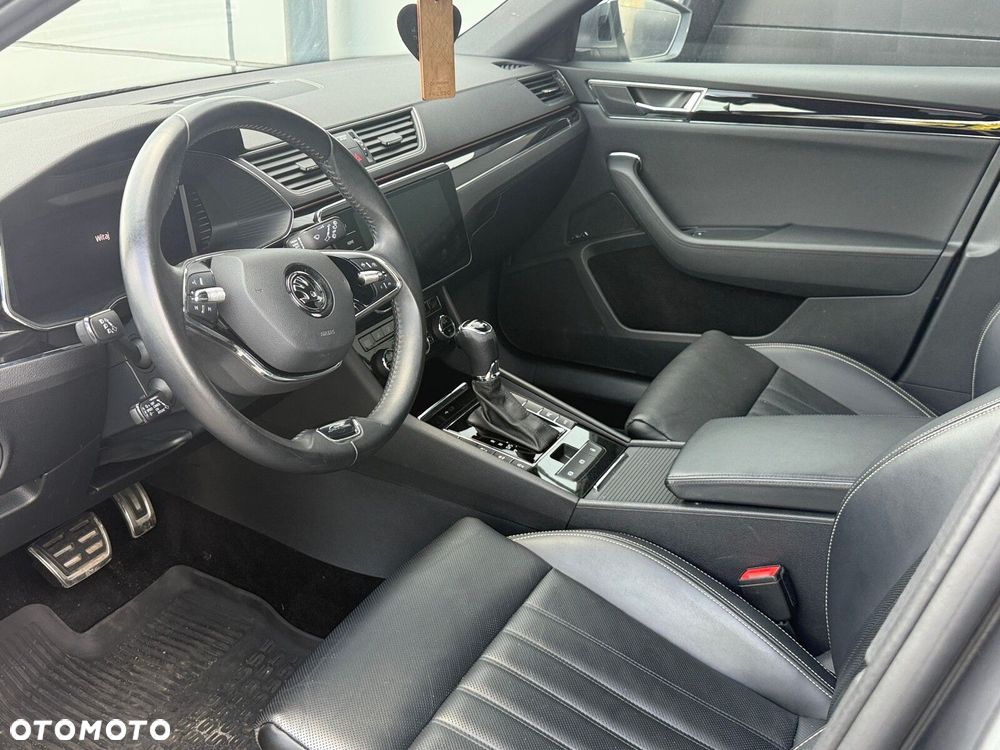 Skoda Superb 2.0 TDI SCR 4x4 L&K DSG - 3