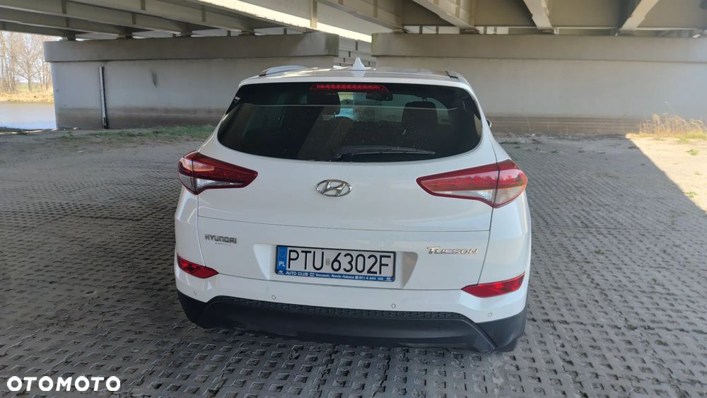 Hyundai Tucson 1.7 CRDI BlueDrive TourdePologne 2WD DCT - 4