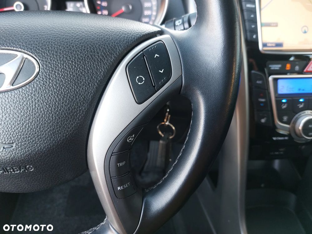 Hyundai i30 1.4 Fifa World Cup Edition - 11