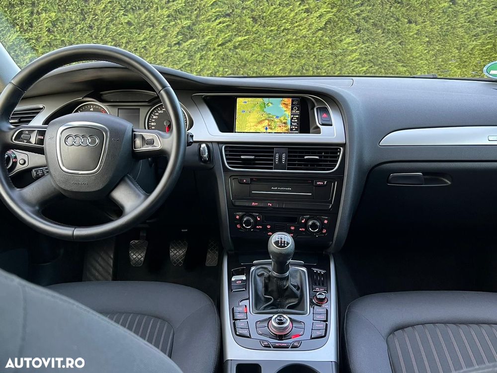 Audi A4 2.0 TDI B8 Quattro - 10