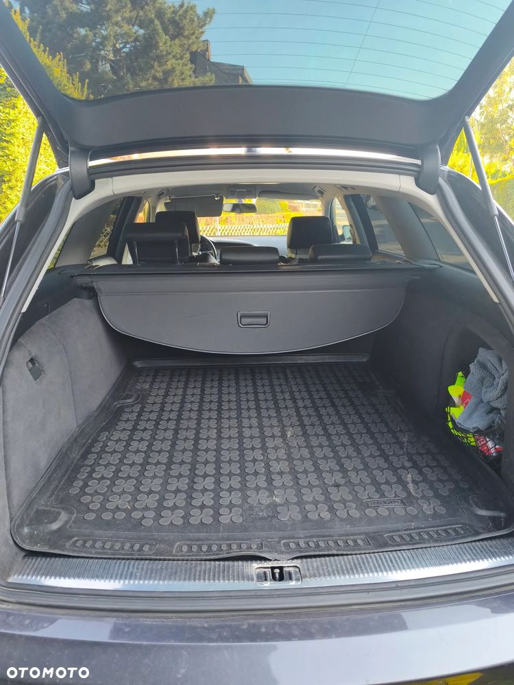 Audi A6 Avant 2.4 Quattro - 14
