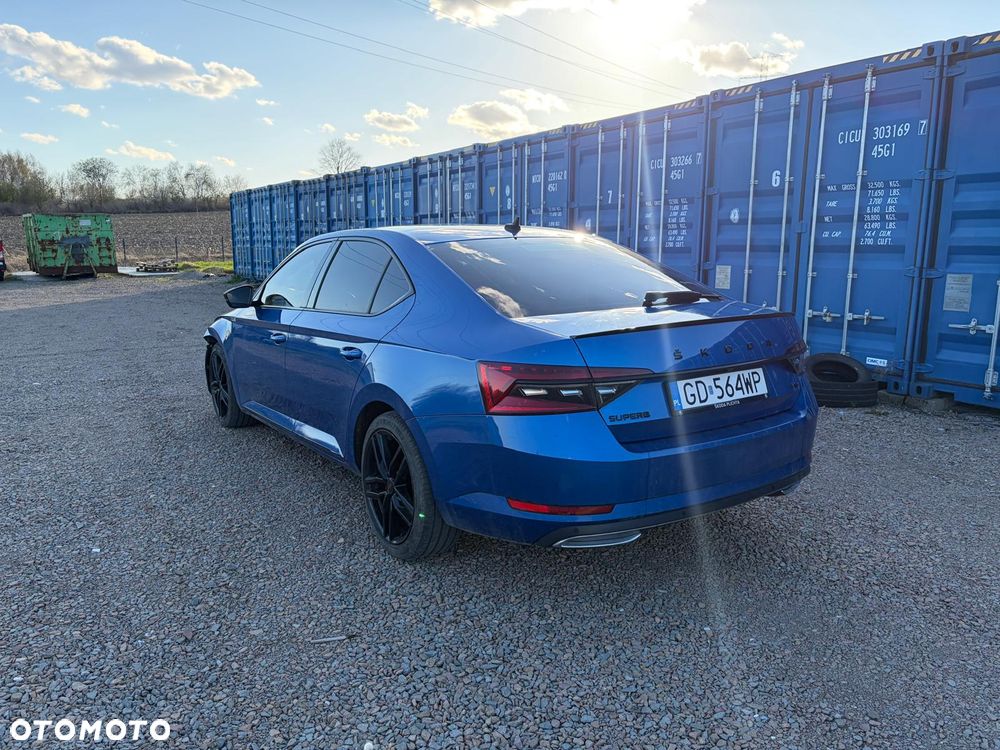 Skoda Superb 2.0 TDI 4x4 Sportline DSG - 5