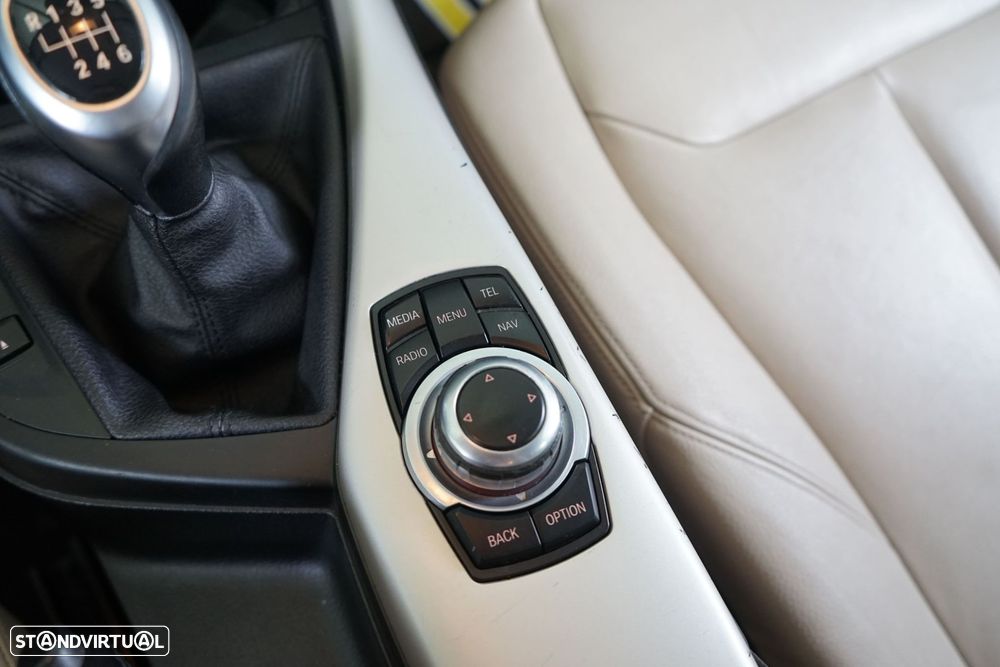 BMW 116 d EfficientDynamics Edition - 26