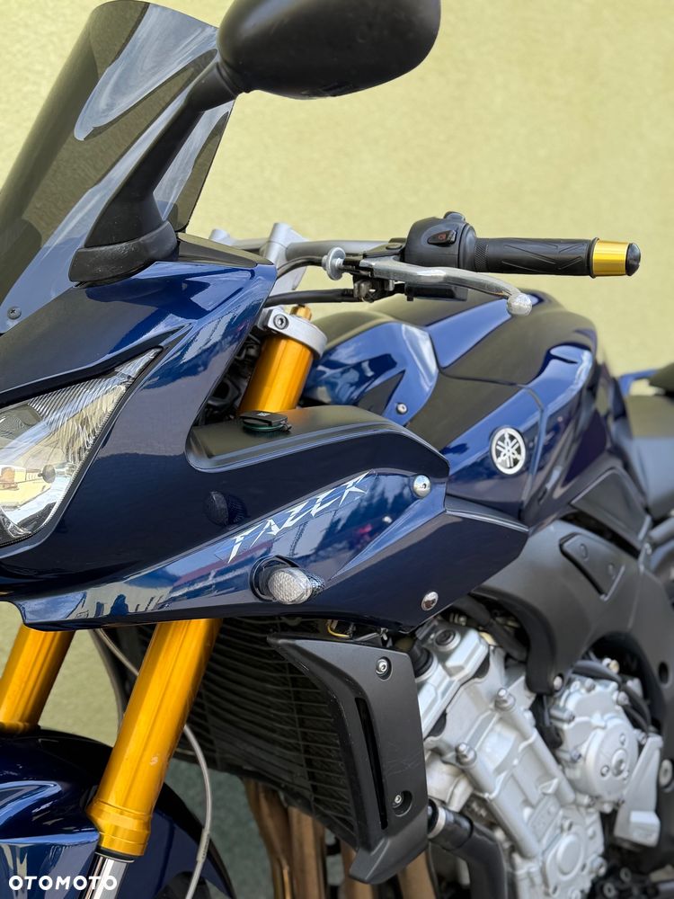 Yamaha FZ - 29