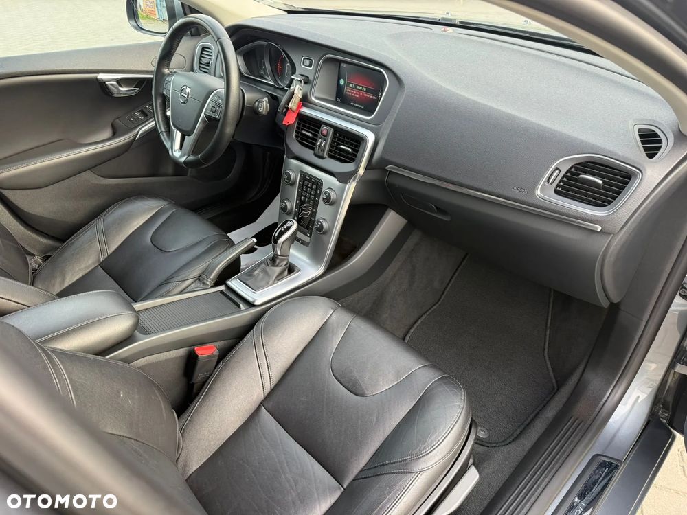 Volvo V40 D2 Geartronic Inscription - 8